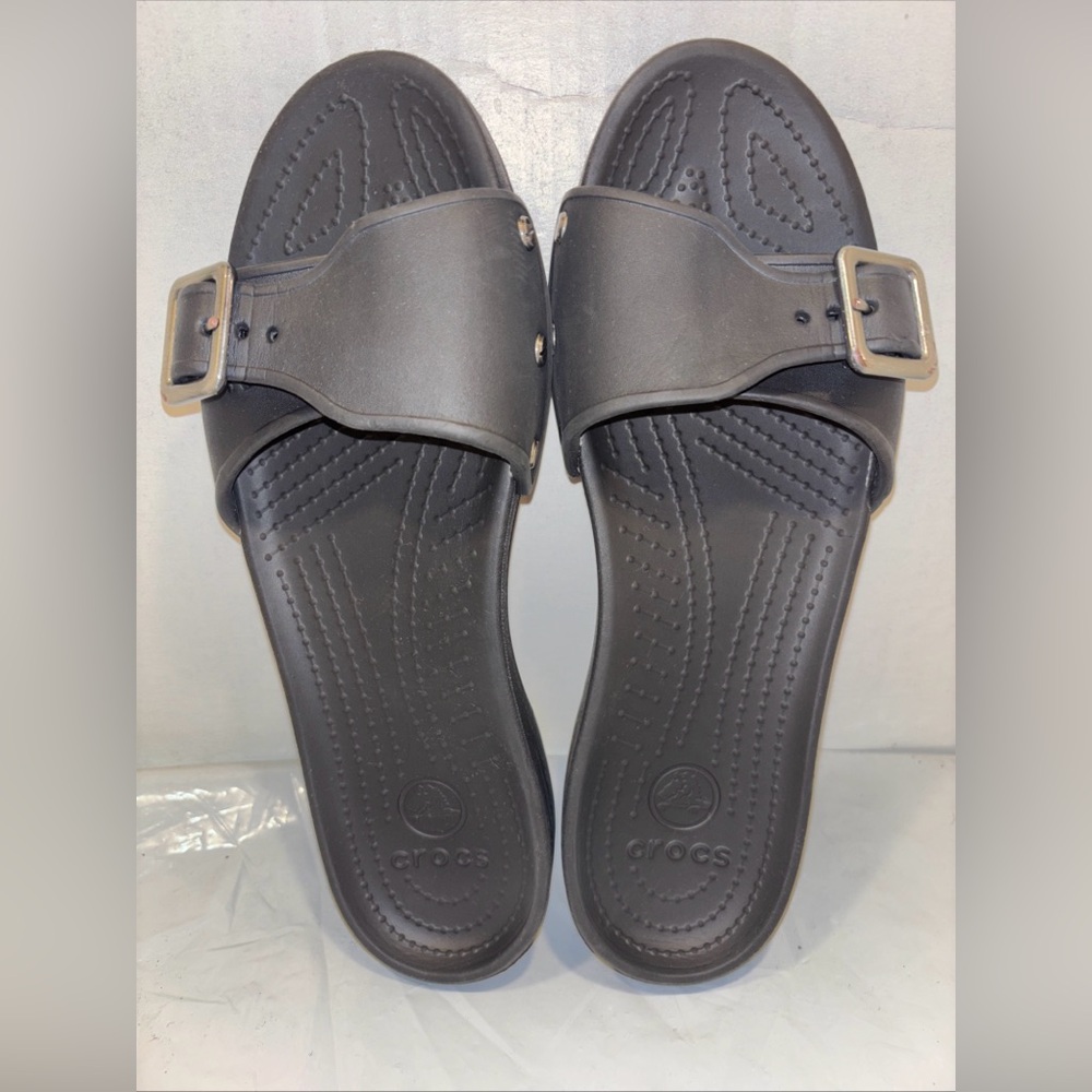 CROCS Black Sarah Buckle Women's Sandals